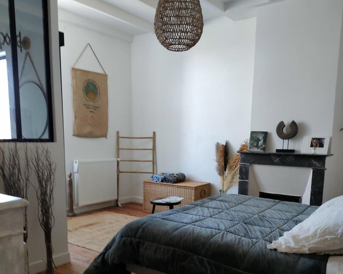 L' Embellie Sur Lot Bed & Breakfast Sainte-Livrade-sur-Lot Exterior photo
