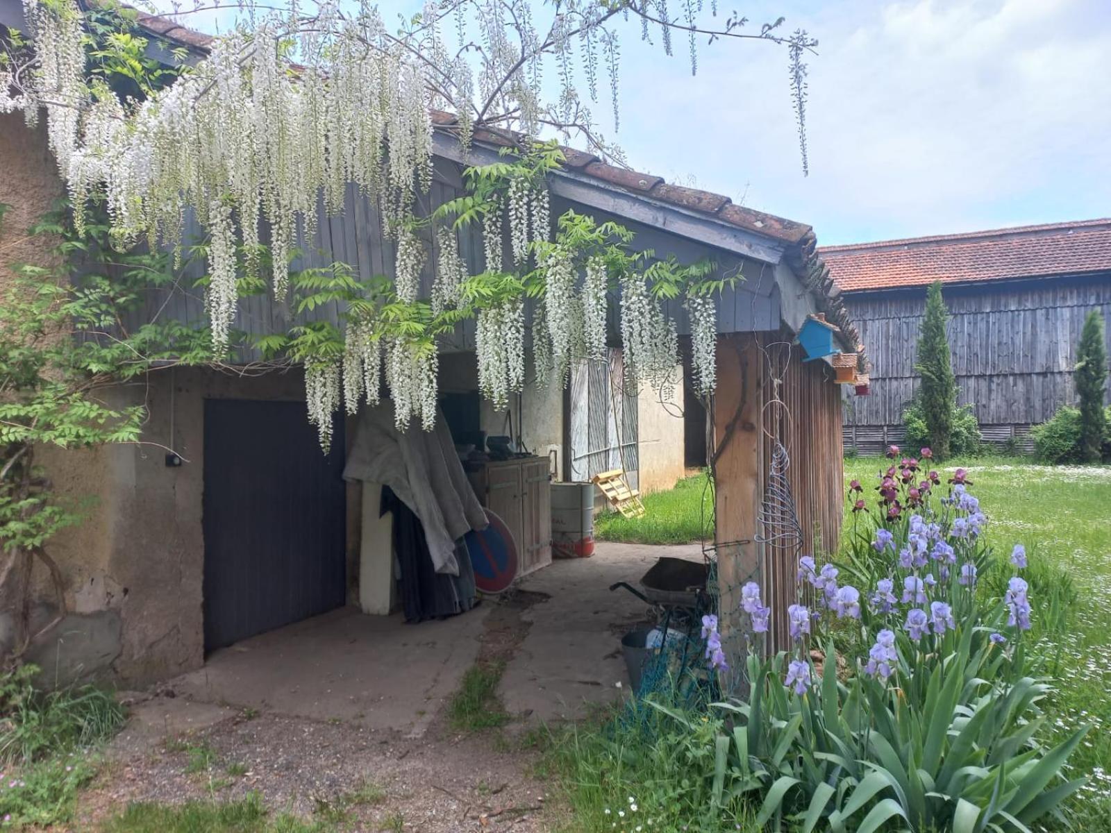 L' Embellie Sur Lot Bed & Breakfast Sainte-Livrade-sur-Lot Exterior photo